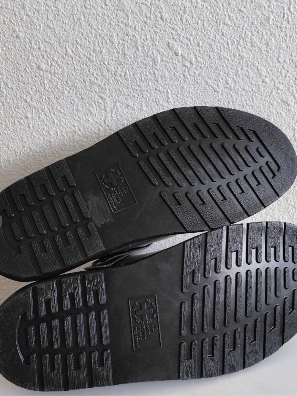 Dr. Martens Laketen Mules - Picture 5 of 5